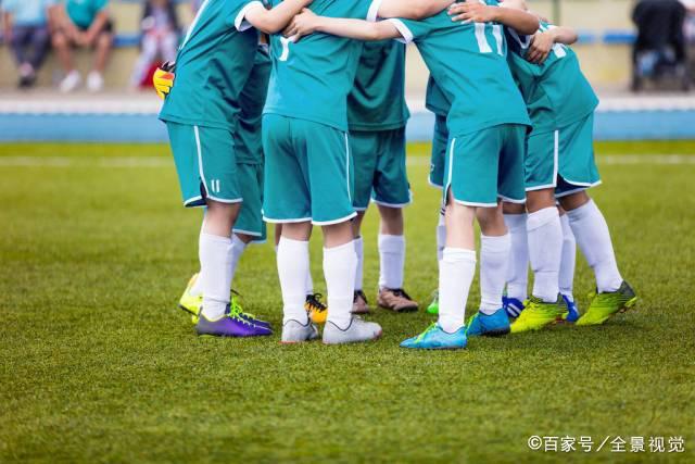 澳大利亚VS埃及首发：萨拉赫配马尔穆什 伊兰昆达应战